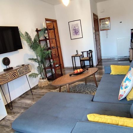 Lauren'S Charm Town Apartment Lefkada City Luaran gambar