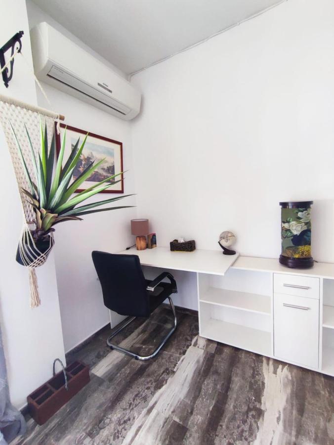 Lauren'S Charm Town Apartment Lefkada City Luaran gambar